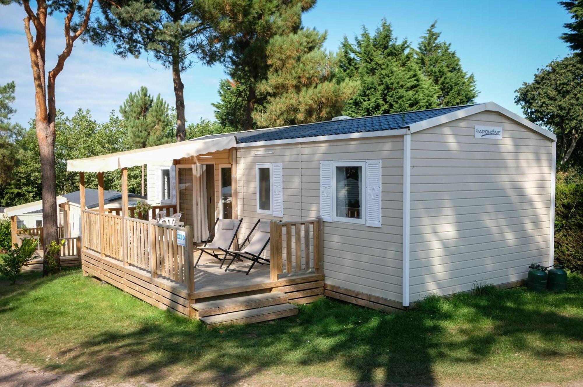 Mobil Home Xxl 4 Chambres - Camping A L'Ombre Des Tilleuls Peyrouse Eksteriør bilde